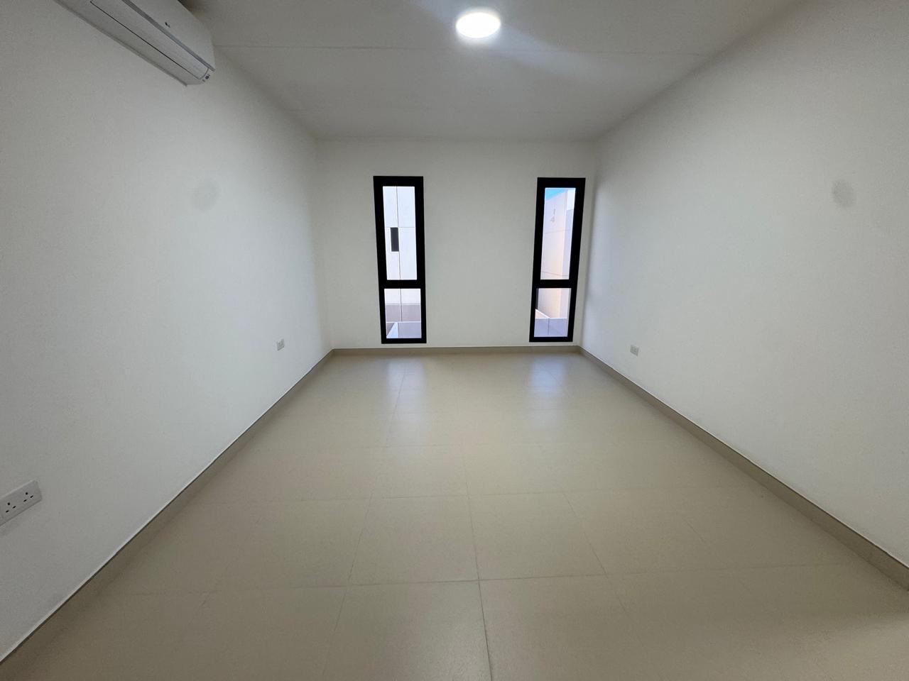 *🏡 Modern Townhouse for Rent in Sedra (Roshn) – Stylish & Family-Friendly 🌟*